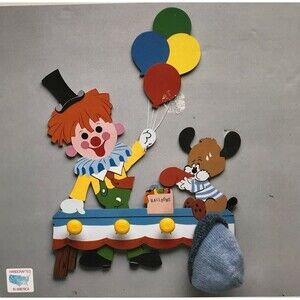 Vintage Baby Dolly Wall Hanging Clothes Hanger Child Balloons Clown 4 Hooks New